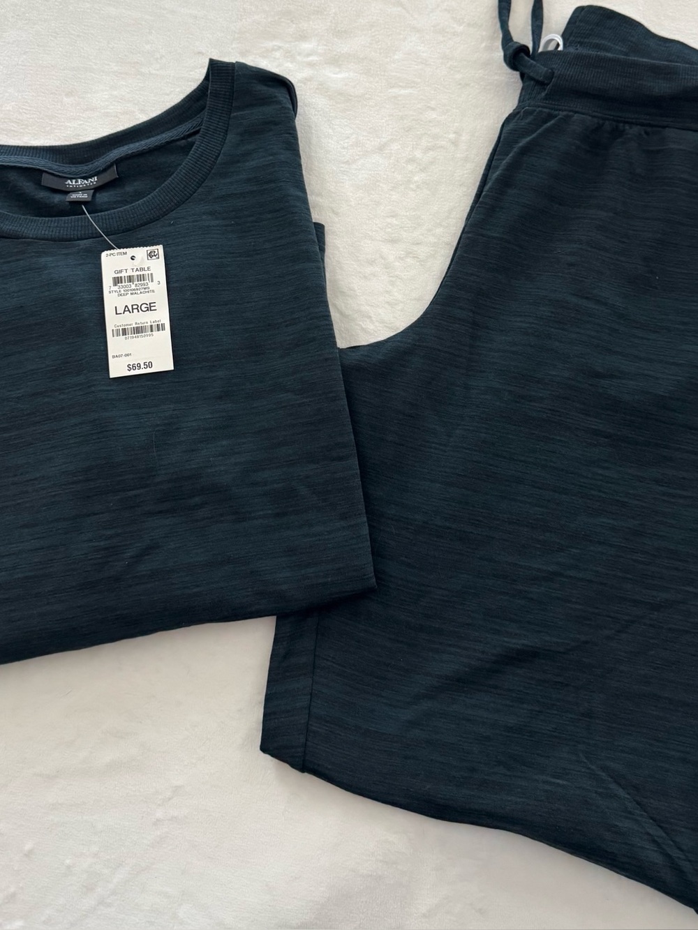 Alfani NWT Lounge set Large